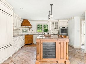 80 Arlington St, Winchester MA 01890