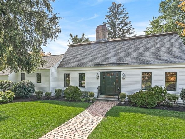 80 Arlington St, Winchester MA 01890