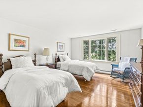 80 Arlington St, Winchester MA 01890