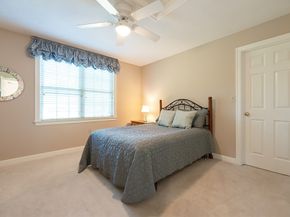 20 Braeburn Ln 20, Ashland MA 01721