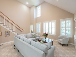 20 Braeburn Ln 20, Ashland MA 01721