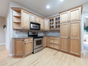 20 Braeburn Ln 20, Ashland MA 01721