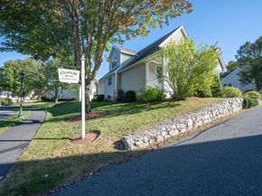 20 Braeburn Ln 20, Ashland MA 01721