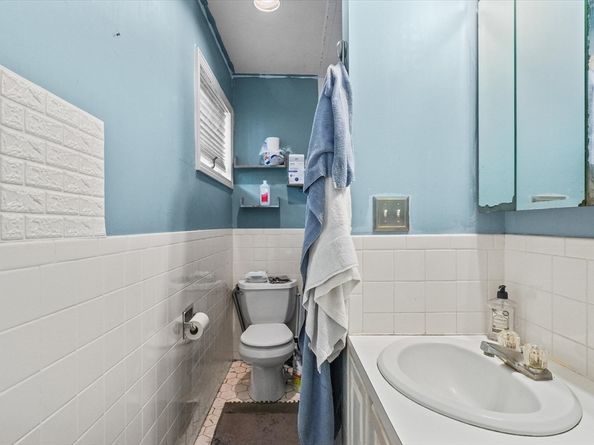 59 Essex Street, Lynn MA 01902