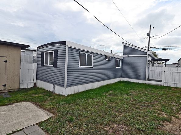 3030 Cranberry Highway 11, Wareham MA 02538