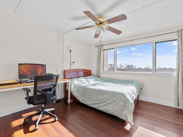 200 Cove Way 614, Quincy MA 02169