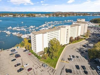 200 Cove Way
