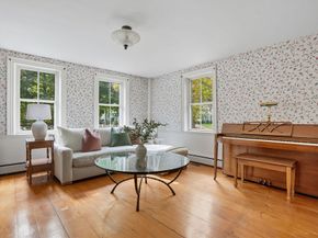 342 Summer St, Norwell MA 02061