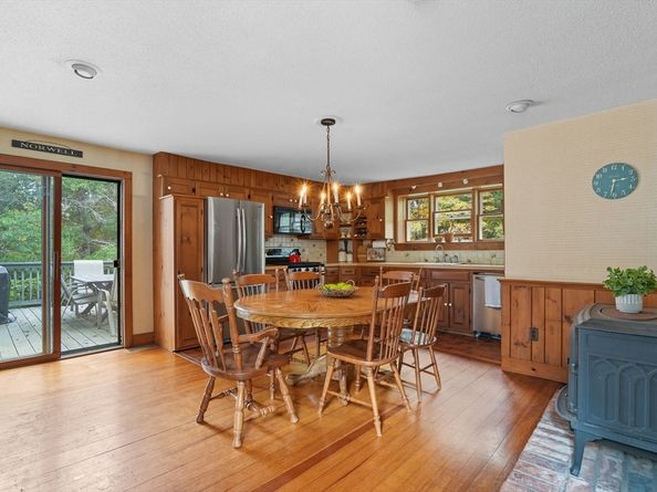 342 Summer St, Norwell MA 02061