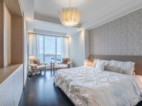 150 Seaport Blvd 6D, Boston MA 02210