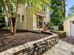 28 Mercer Rd, Needham MA 02494