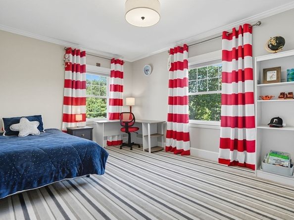 260 Washington St, Duxbury MA 02332