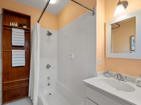 43 Linnaean Street 42A, Cambridge MA 02138