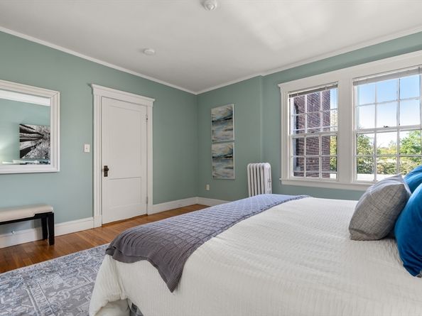 43 Linnaean Street 42A, Cambridge MA 02138