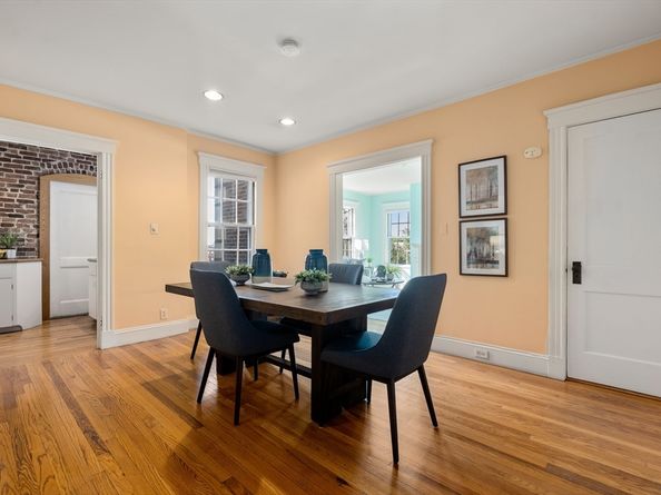 43 Linnaean Street 42A, Cambridge MA 02138