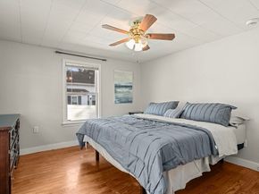 37 Elizabeth St, Uxbridge MA 01569