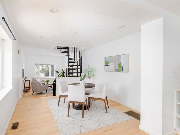 6-8 Watson 8, Cambridge MA 02139