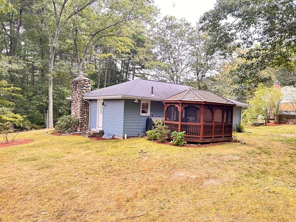 56 Prescott Road, Northbridge MA 01588