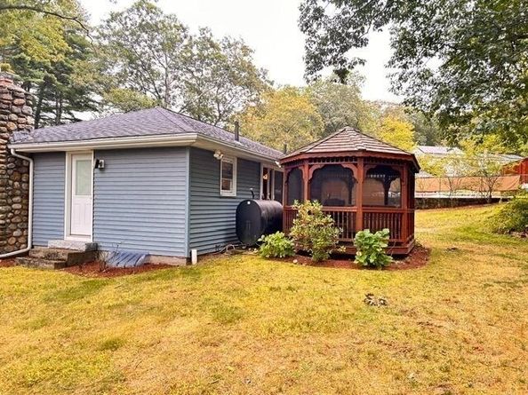 56 Prescott Road, Northbridge MA 01588