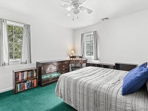 233 Lakeshore Dr, Wayland MA 01778