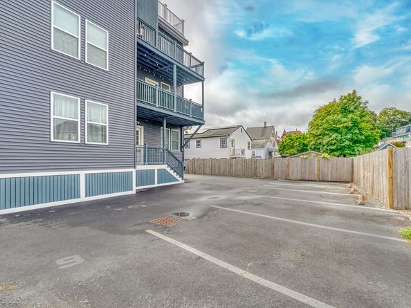 35 Somerset Ave. 6, Winthrop MA 02152