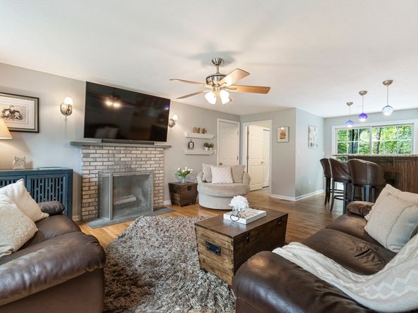 2 Gerald Ave, Millis MA 02054