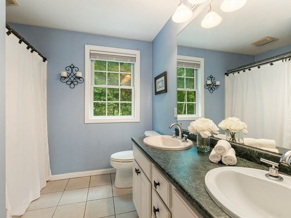 2 Gerald Ave, Millis MA 02054