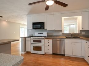 2 Cutting Ln, Burlington MA 01803