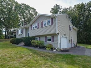 2 Cutting Ln, Burlington MA 01803