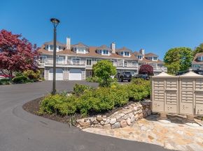 5 Raven Ln 5, Gloucester MA 01930