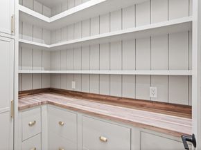 15 Peachtree Road, Lexington MA 02420
