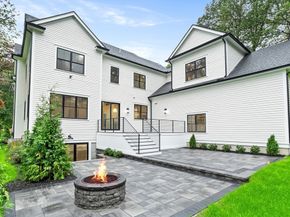 15 Peachtree Road, Lexington MA 02420