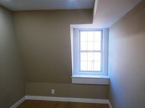 5 Monmouth St, Boston MA 02128