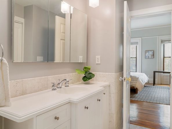 530 Massachusetts Ave 2, Boston MA 02118