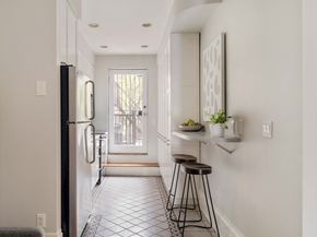 530 Massachusetts Ave 2, Boston MA 02118