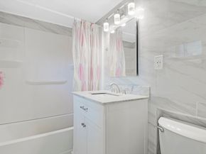 25 Railroad St, Fitchburg MA 01420