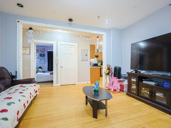 39 Torrey St 1, Boston MA 02124