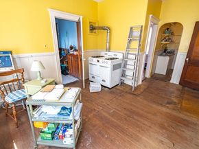 75 Cottage St, Chelsea MA 02150