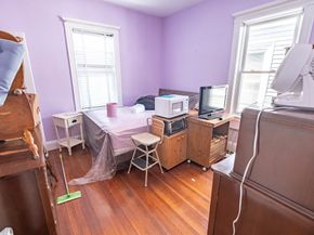 75 Cottage St, Chelsea MA 02150