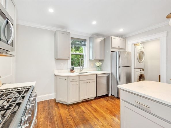 543 Hyde Park Ave 1, Boston MA 02131