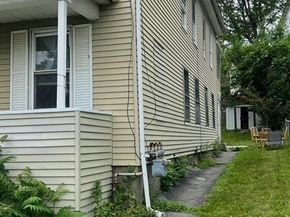71 Fox St, Worcester MA 01604