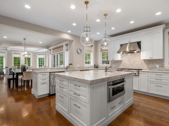 189 Bridle Trail Road, Needham MA 02492
