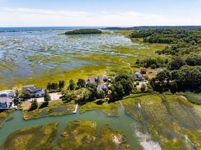 55 Macombers Way, Marshfield MA 02050