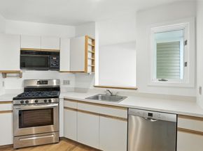 19 Hammond Place 19, Woburn MA 01801