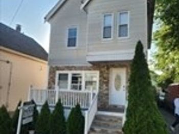 14 Russell St
