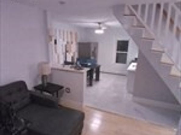 14 Russell St, Everett MA 02149