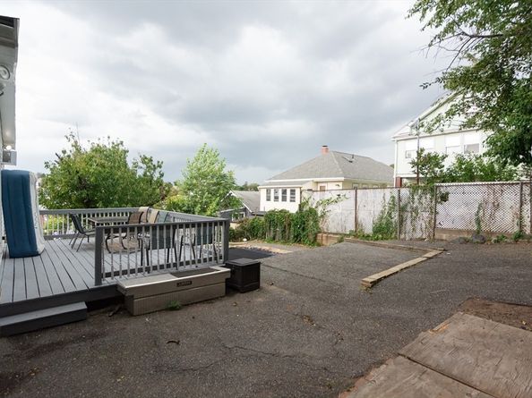 14 Russell St, Everett MA 02149