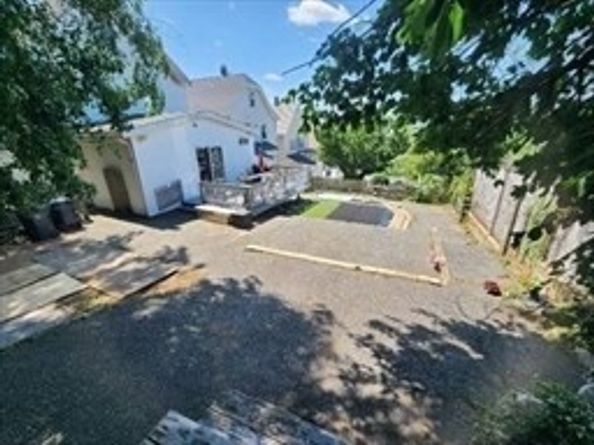 14 Russell St, Everett MA 02149