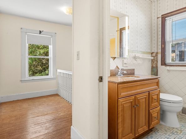 1 Winnegance Avenue, Peabody MA 01960