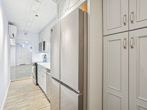 261 Marlborough St 1, Boston MA 02116